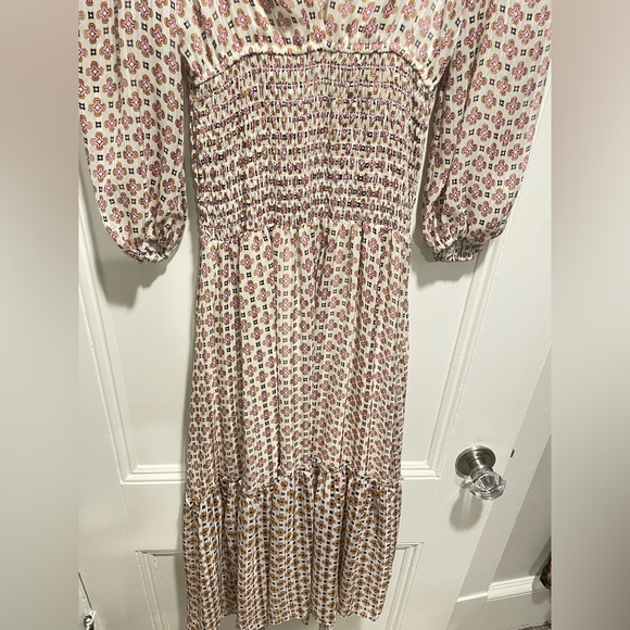 Maje dress, size 34, light pink/ diff colors. Bought for $535 selling for $250 - Picture 5 of 6